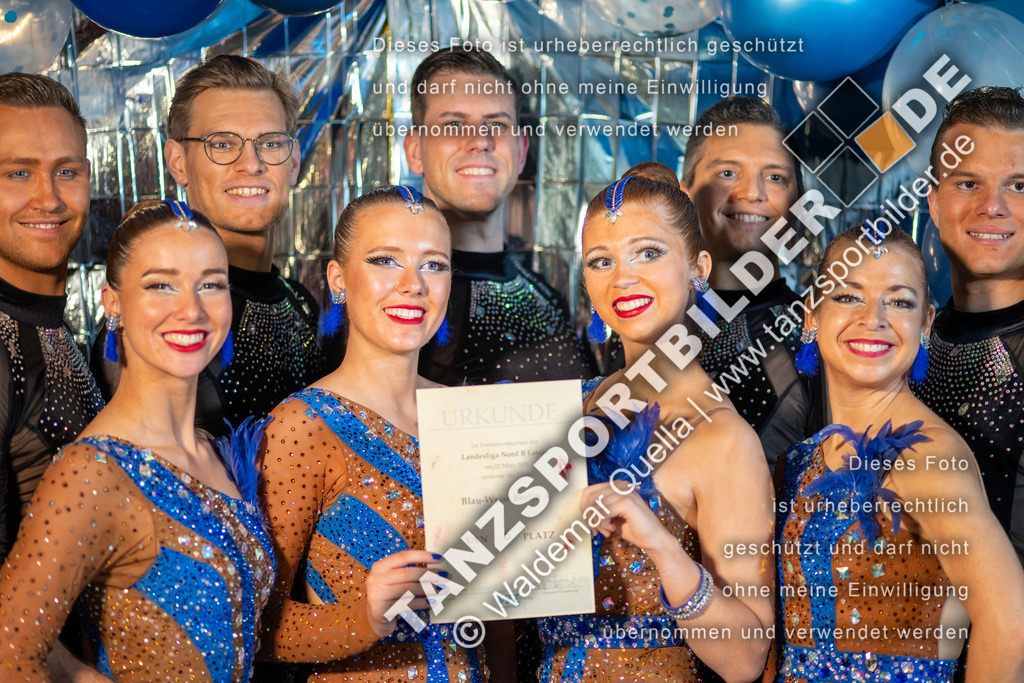 20260322-02459 | Hier finden Sie Tanz Bilder vom Latein und Standard Formationen tanzen. Sportbilder vom Tanzsport. Schöne Fotos und von Weltmeisterschaft, Europameisterschaft, Bundesliga, Regionalliga, Oberliga und Landesliga sowie von GOC Stuttgart, DanceComp, WM Bremen