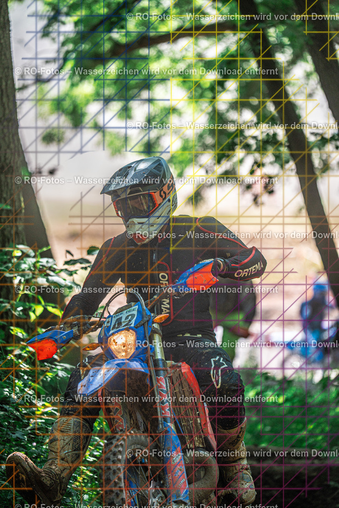 3 Lauf Schlüchtern IGE 2026-695 | Sportfotografie von RO-Fotos: Motorsport, Motocross, Enduro, Laufveranstaltungen und Triathlon. Professionelle Fotos von Sportlern und Events. - Realisiert mit Pictrs.com