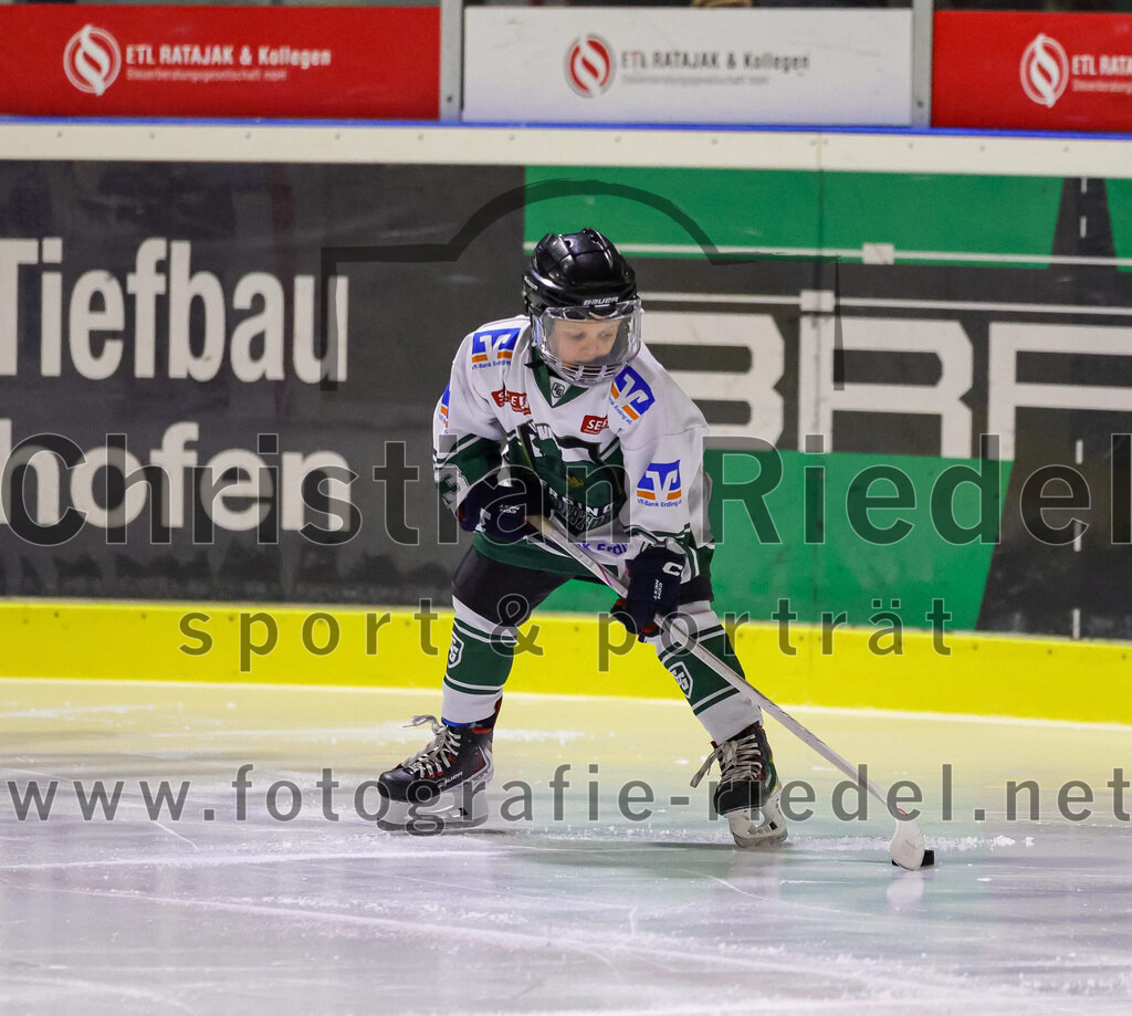 2025-12-14_102_TSV_Erding_gegen_ECDC_Memmingen_Indians | Erding, Deutschland, 14.12.2025:Eishockey, Oberliga Süd 2025 / 2026, 26. Spieltag, TSV Erding gegen ECDC Memmingen Indians, Endergebnis: 1:2Foto: Christian Riedel / fotografie-riedel.net