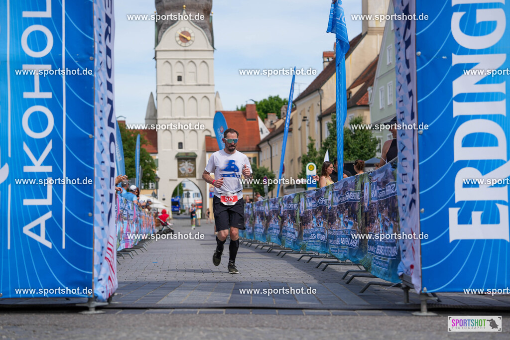 DSC05410 | Stadttriathlon Erding 2025. #yourpictrs #sportshot_your_pictrs @Sportshotphotography #stadttriathlonerding Copyright: www.sportshot.de