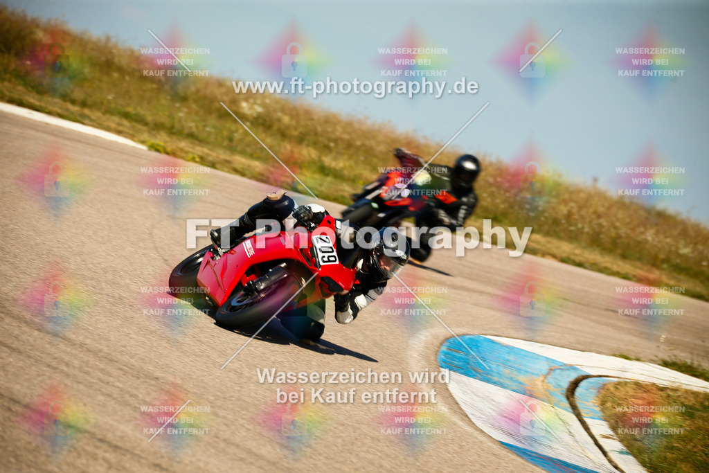 _MOT9200 | Hier findet Ihr Bilder von Touristenfahrten auf der Nürburgring Nordschleife oder von anderen Veranstaltungen die ich besucht habe. Viel Spass beim Durch Schauen 