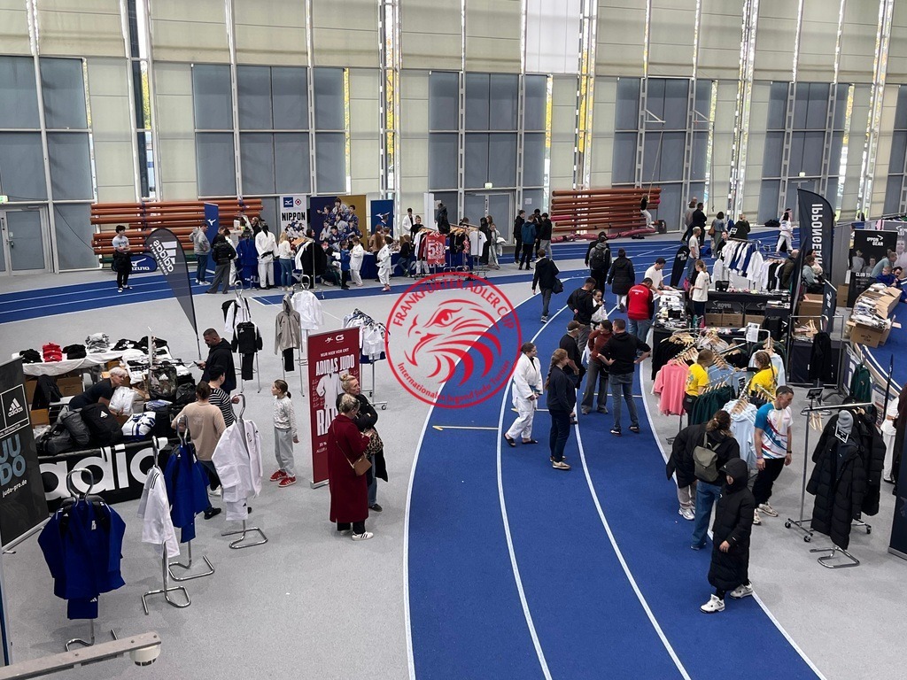 IMG_3050 | Fotos vom Adler Cup - Pictures from Adler Cup

Hier findet Ihr alle Eindrücke und großen Momente der Adler Cup Wochenenden. Here you will find all impressions and great moments of the Adler Cup weekends. - Realisiert mit Pictrs.com