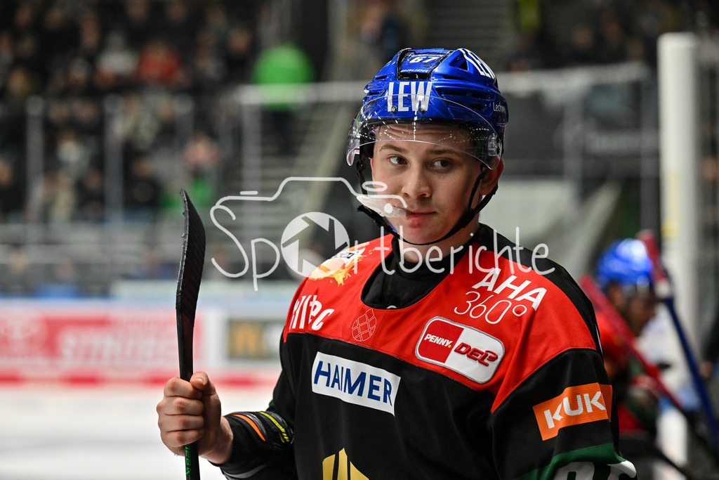 Augsburger Panther - EHC RB München | im Bild Florian ELIAS (Augsburger Panther #67) / Freisteller / Einzelfoto / DEL: Augsburger Panther - EHC RB Muenchen, Curt Frenzel Stadion am 16.01.2025