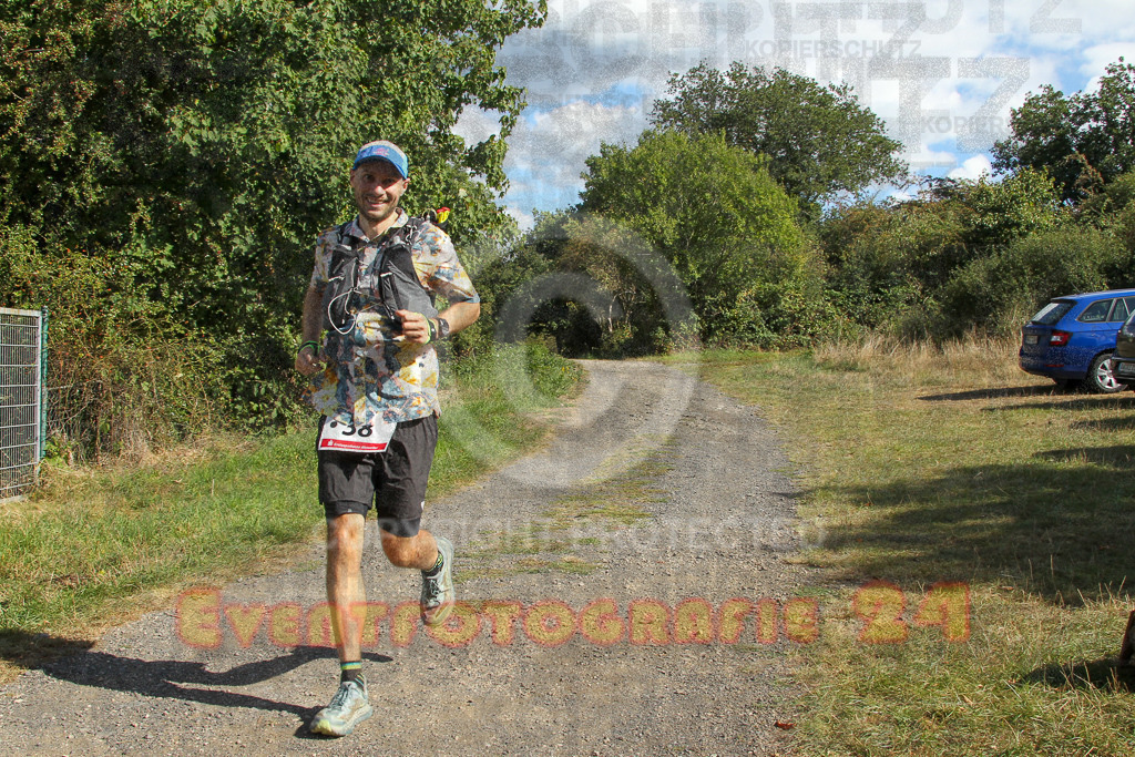250830_1556_EV4_4569 | Sportfotografie im Rhein-Sieg Kreis, Köln, Bonn, NRW, Rheinland Pfalz, Hessen, etc. Unser Tätigkeitsfeld umfasst den Laufsport vom Volkslauf über den Marathon, Duathlon, Triathon bis zum Ultralauf wie Kölnpfad Ultra oder Schindertrail.