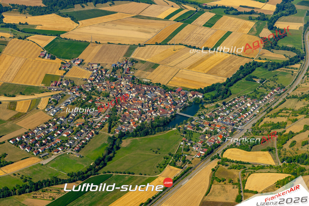 Das Luftbild zeigt : Elpersheim Weikersheim - Die Luftaufnahme wurde 2023 vom UL-Flugzeug aus erstellt ( keine Drohne ) - Hochauflösende Luftaufnahme - Für grossformatige Ausdrucke geeignet. Die Geschenkidee !Mit Lizenz und Bildrechte bestellbar