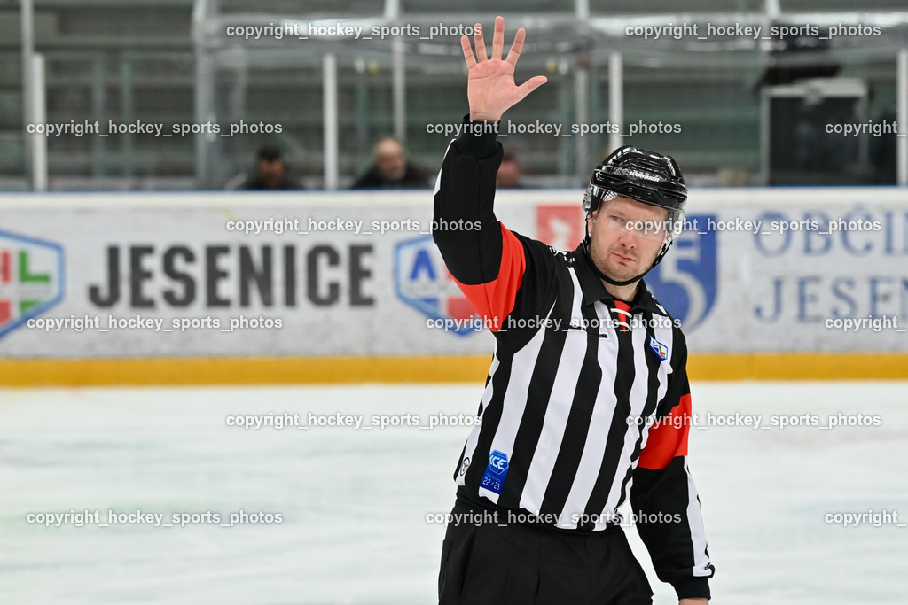 HDD Jesenice vs. EC Bregenzerwald 30.9.2022 | BULOVEC Miha Referee