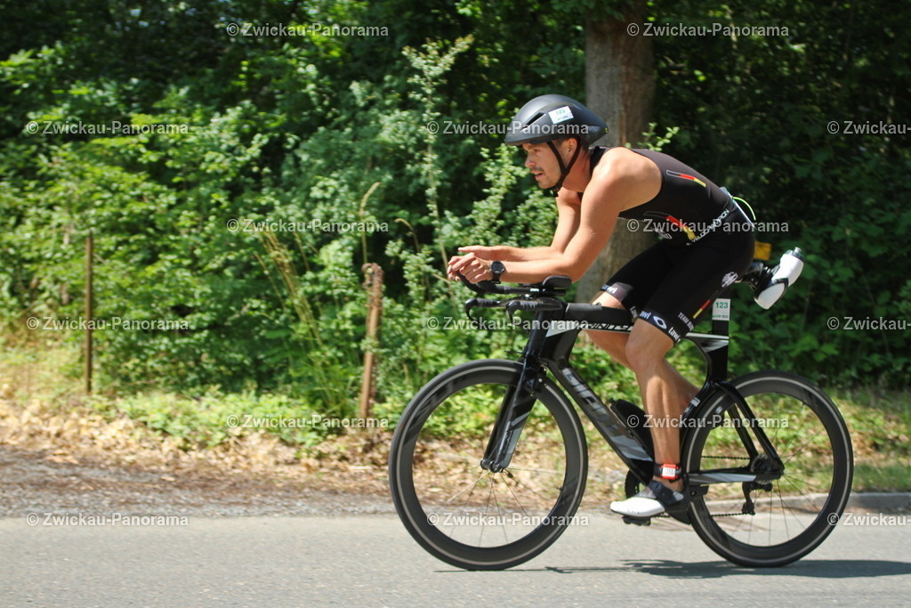 2023_0630_KoberTriathlon_DPM-OLY0490 | Urban. Natur. Panorama. Luftbild. 
Der Bildershop für aufregende Perspektiven!
Für Deko, Wandbild und Kalender!
Wir bringen LED-Bilder zum Leuchten!
