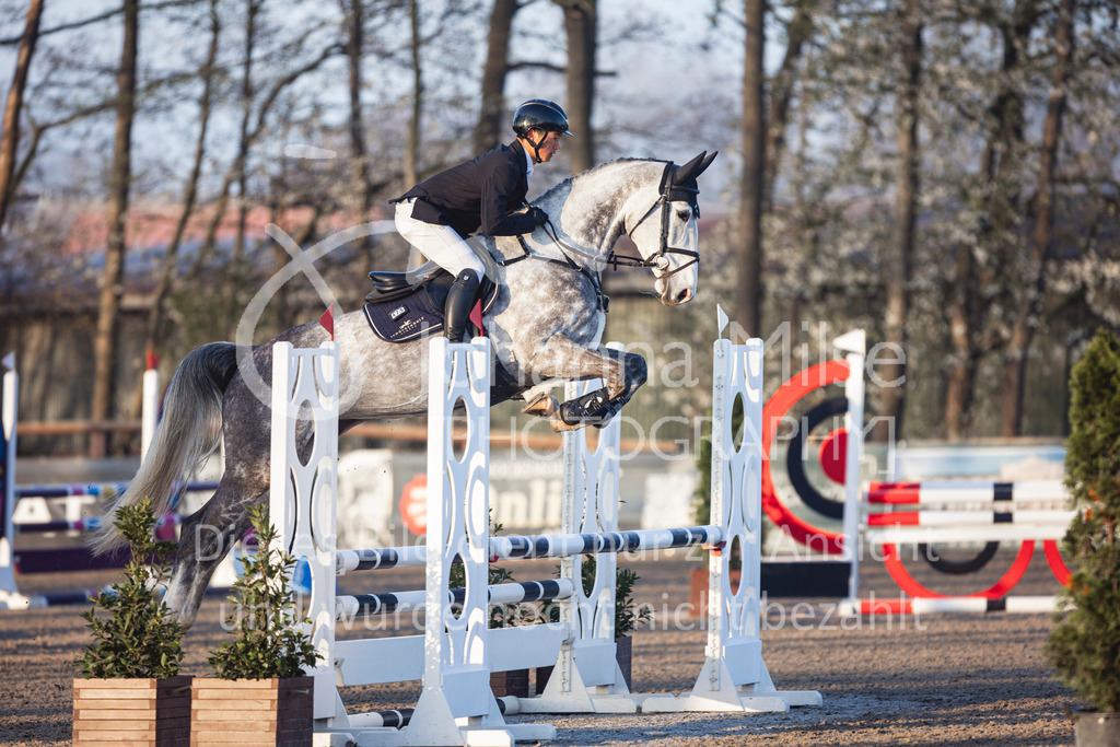 250408_Mühlen_SprPf-A1-109 | Deine schönsten Turniermomente als professionelle Fotos! Entdecke hochwertige Pferdesport-Fotografie im Online-Shop. Jetzt Fotos finden & bestellen!