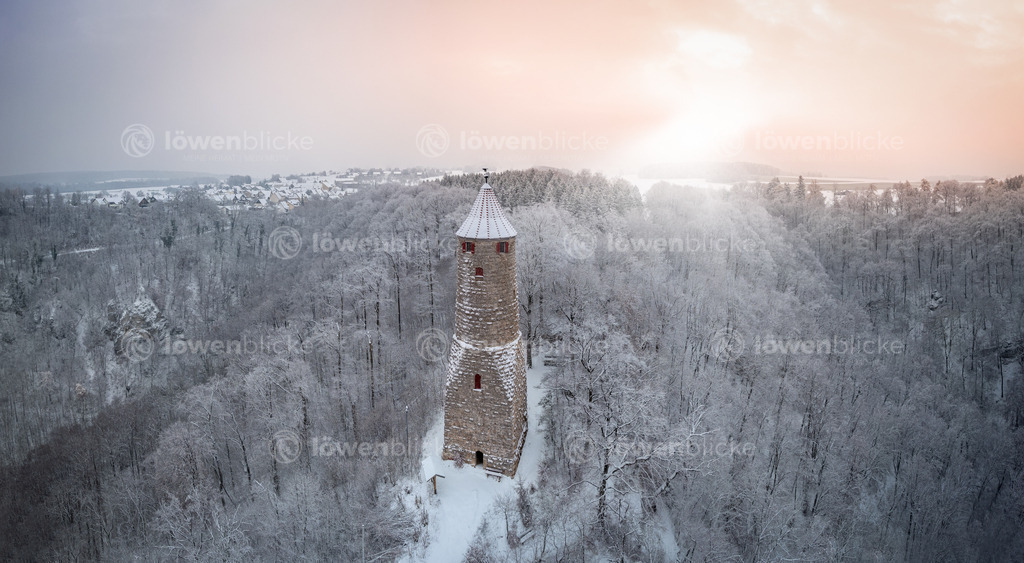 Ödenturm im Schnee bei Sonnenaufgang | löwenblicke | shop