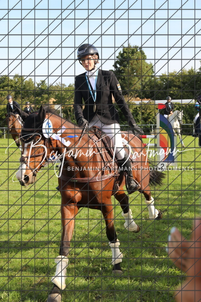 AZ2A3031 | Benjamin Bartmann Photomoments