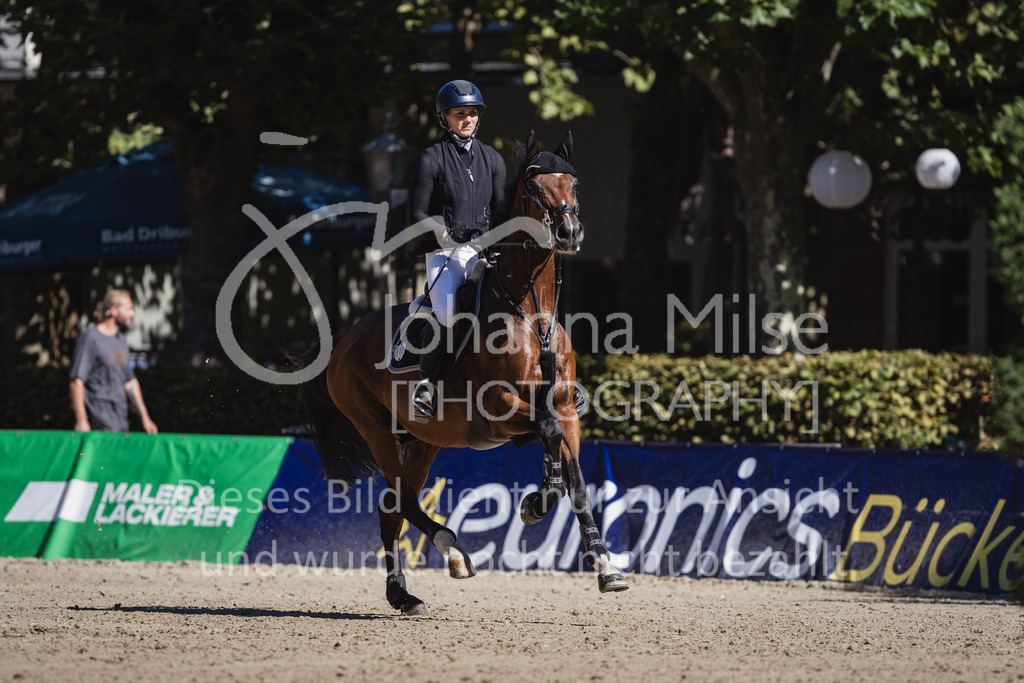 230908_OWLCh_LargeTour-449 | Deine schönsten Turniermomente als professionelle Fotos! Entdecke hochwertige Pferdesport-Fotografie im Online-Shop. Jetzt Fotos finden & bestellen!