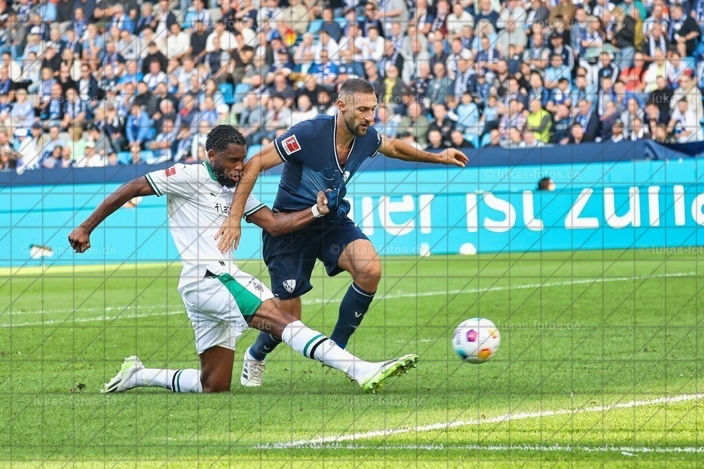 VfL Bochum - Borussia Mönchengladbach 0:2 | 31.08.2024 | Bundesliga 2. Spieltag | Bundesliga, 2. Spieltag: Borussia Mönchengladbach hat in der Bundesliga erstmals seit Anfang April wieder einen Sieg gefeiert. Beim VfL Bochum nutzte die Borussia ihre spielerische Überlegenheit und gewann 2:0. - Realisiert mit Pictrs.com
