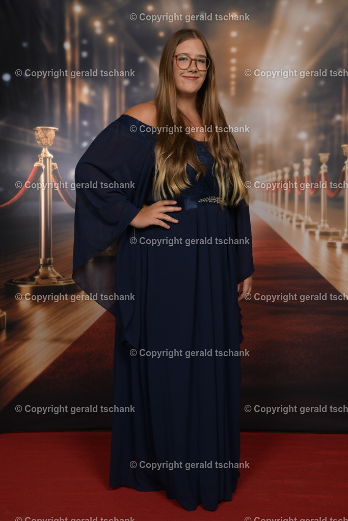 MT1_3935 | Wählen Sie hier bitte Ihr bestes Foto aus, mit diesem Bild wird Ihr Set produziert. Sollten Sie kein Bild wählen oder mehrere suchen wir das Beste aus!