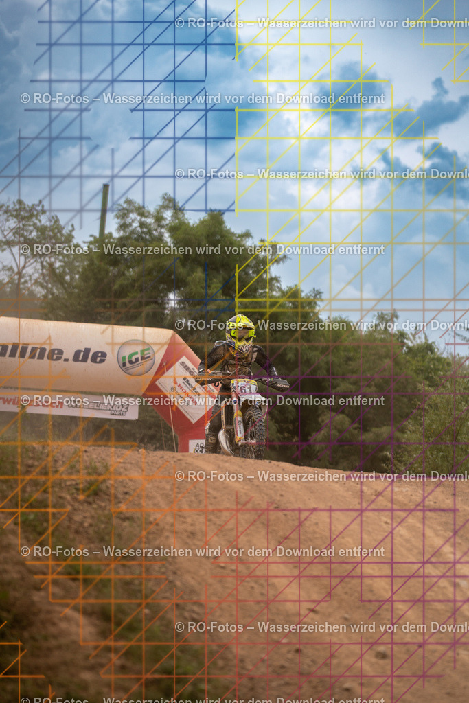 Niederwürzbach 4 Lauf-1720 | Sportfotografie von RO-Fotos: Motorsport, Motocross, Enduro, Laufveranstaltungen und Triathlon. Professionelle Fotos von Sportlern und Events. - Realisiert mit Pictrs.com
