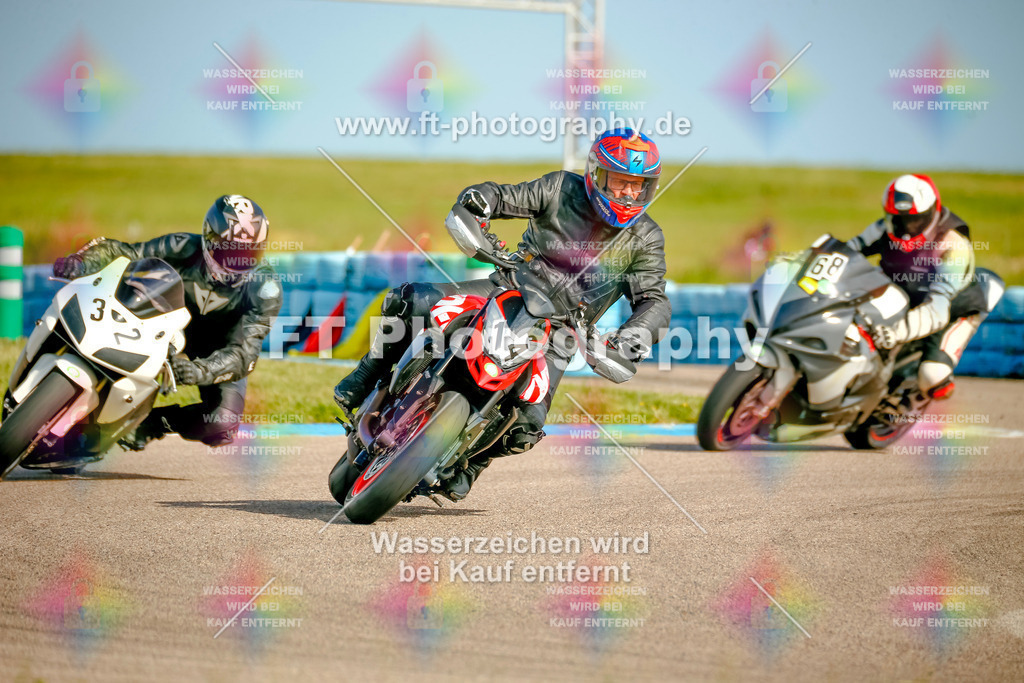 _MOT0410 | Hier findet Ihr Bilder von Touristenfahrten auf der Nürburgring Nordschleife oder von anderen Veranstaltungen die ich besucht habe. Viel Spass beim Durch Schauen 