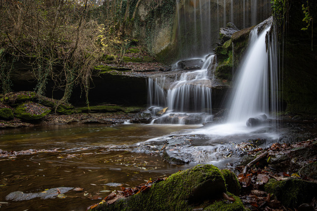 Wasserfall Sonja Limacher Photography | Fotografie#Bilder erzählen Geschichten#Familien#Kids#Portrait#Events#Paarshooting - Realisiert mit Pictrs.com