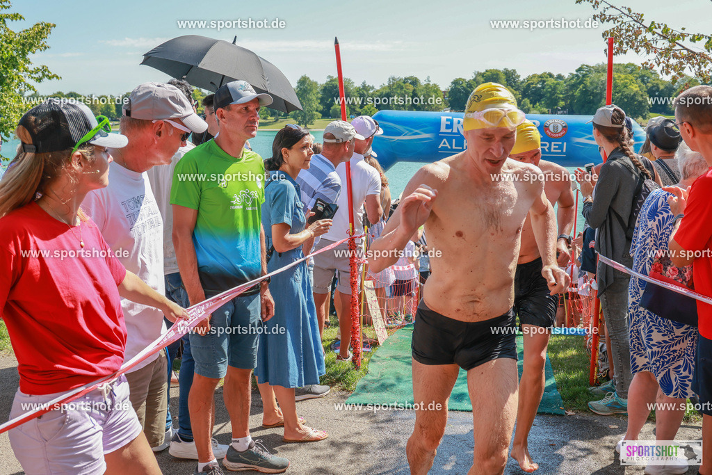 AR7_9172 | Karlsfeld Triathlon 2025 #karlsfeldtriathlon #karlsfeldtriathlon2025  #karlsfeldrace  #yourpictrs #triathlon_karlsfeld #tsveintrachtkarlsfeld #sportshot_your_pictrs @Sportshotphotography @Triathlon Karlsfeld - TSV Eintracht Karlsfeld Triathlon Copyright: www.sportshot.de
