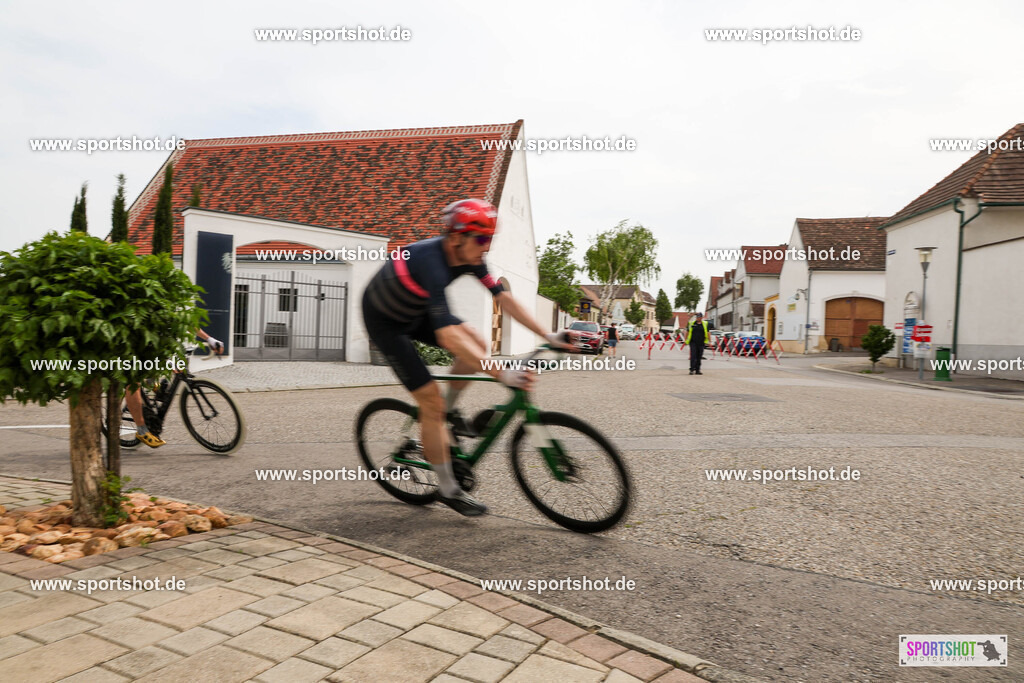 LUR_7201 | Neusiedler See Radmarathon 2025 #neusiedlerseeradmarathon #yourpictrs #sportshot_your_pictrs @Sportshotphotography Copyright:www.sportshot.de