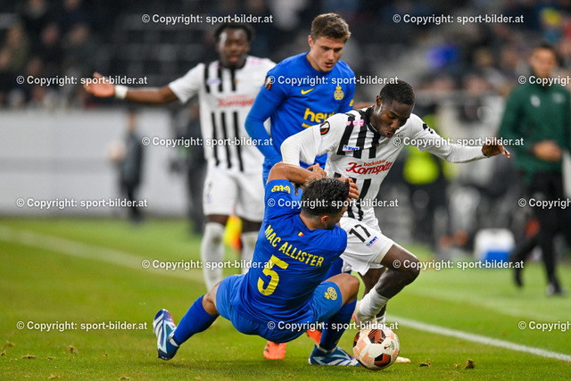 AUT, Fussball Europaleague LASK Linz (AUT) vs R.U. Saint-Gilloise (BEL) | 09.11.2023, Oberoesterreich Arena Linz, AUT, Europaleague LASK Linz (AUT) R.U. Saint-Gilloise (BEL), im Bild Moses Usor (Lask) vs Kevin Mac Allister (RUSG), Alessio Castro-Montes (RUSG)


// Europaleague Match, LASK Linz (AUT) vs R.U. Saint-Gilloise (BEL) in Linz, Austria on 2023/11/09
