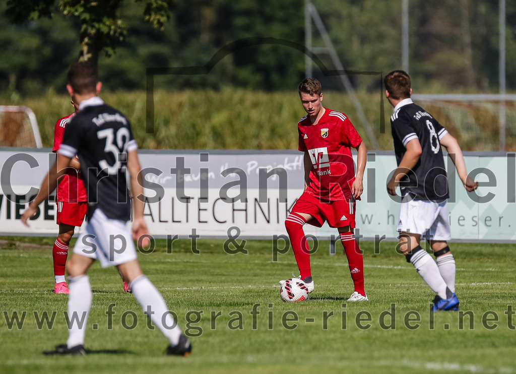 2023-09-10_086_TuS_Oberding_gegen_FC_Hohenpolding | Oberding, Deutschland, 10.09.2023:
Fußball, Kreisklasse 2023 / 2024, 6. Spieltag, TuS Oberding gegen FC Hohenpolding, Endergebnis: 1:1

Foto: Christian Riedel / fotografie-riedel.net