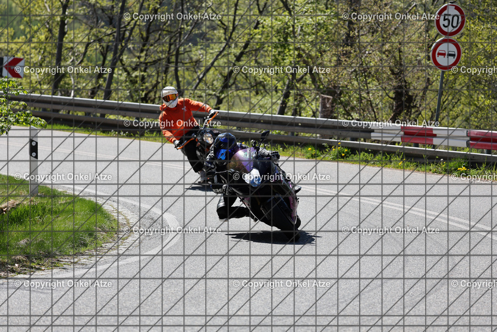IMG_7248 | Fotograf am Kyffhäuser. Onkel Atze. Kyffhäuser Rennstrecke. Café36. Motorsportfotografie. - Realisiert mit Pictrs.com