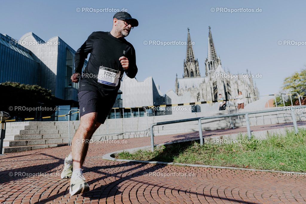 250914_Brückenlauf_JM-136 | Professionelle Fotos Ihrer Laufsportveranstaltung.
