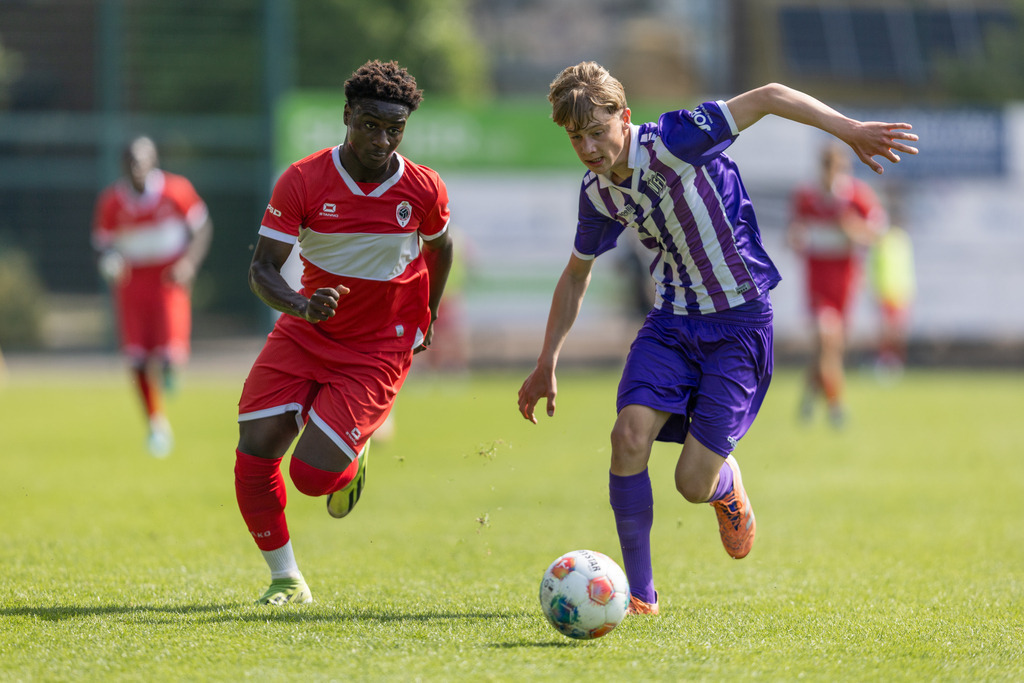 Fußball I Männer I 40. Pfingscup Hollage I 13014 | realhellocedii - Realisiert mit Pictrs.com