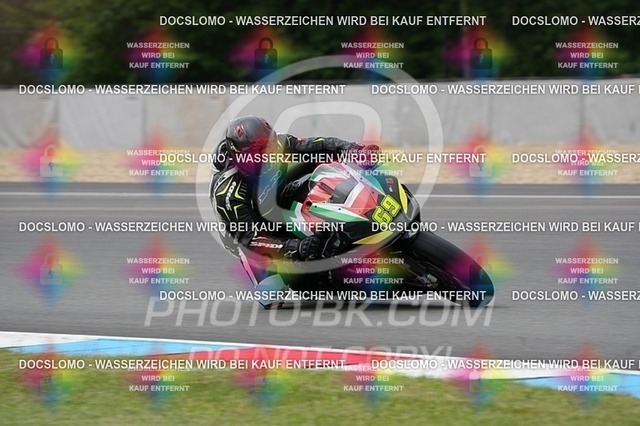 2025_08_03_PBK_31355 | Sportfotografie; SlowMotion; Video; Rennstrecke; Hafeneger; RSE; Speer; Trackday; Motorsportarena; Hockenheimring; Brno; Most; Barcelona; Valencia, Benny; Kaetzmer;