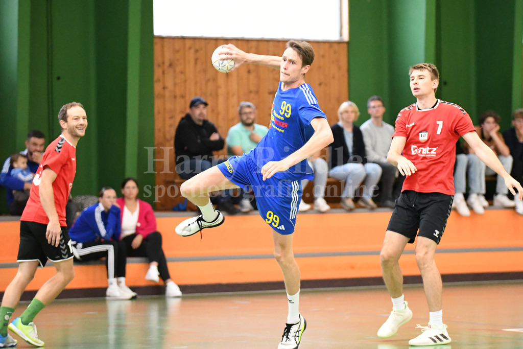 SSG Metten :  VfL Waldkraiburg | SSG Metten :  VfL Waldkraiburg  35:24  Patrick Sigl (SSG Metten) - Realisiert mit Pictrs.com
