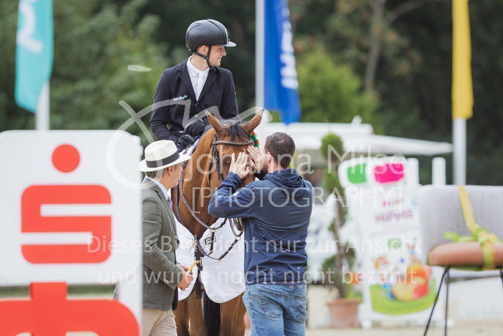 220731_BHO_GoldenTour-669 | Bexter Hof Open 2022
Golden Tour 
S**-Springen