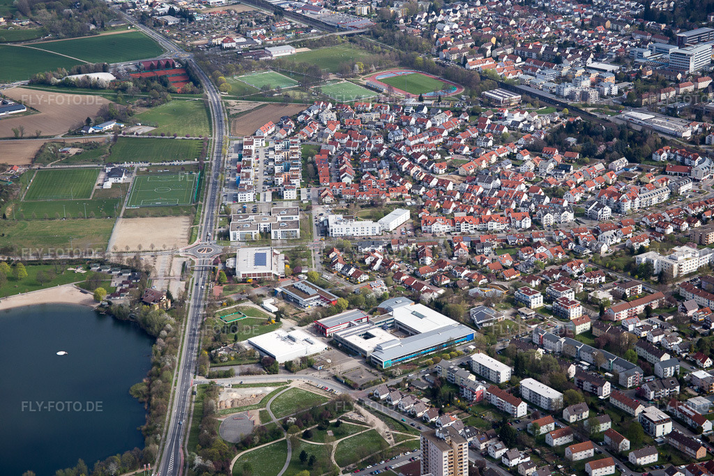 Luftbild: Ausbau der Ortsumgehung im Straßenverlauf Berliner Ring in Bensheim im Bundesland Hessen in Deutschland. Foto: IMG_077073.jpg vom 12.04.2015 durch Werner Riehm/FLY-FOTO.de