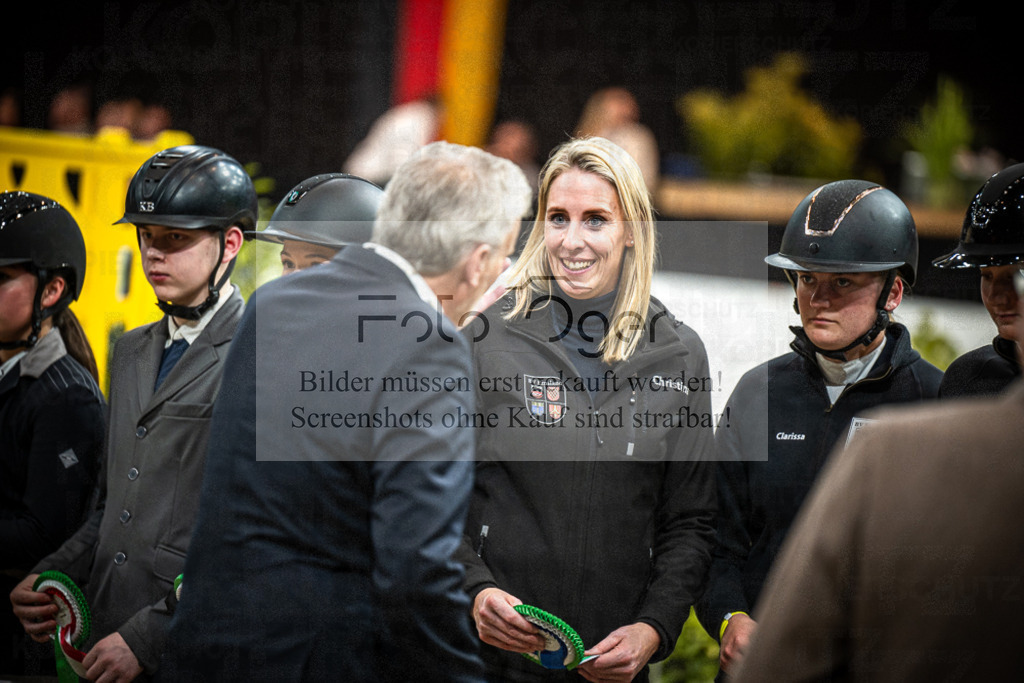 DOS_0114 | Entdecke hochwertige Reitturnierfotos von Foto Oger. Professionell, emotional und authentisch – jetzt Lieblingsmomente im Shop bestellen.Deutschlandweite Turnierfotografie. - Realisiert mit Pictrs.com