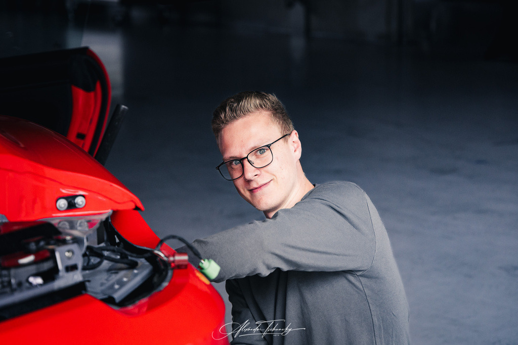 Red Bull Ring 2025 | Entdecken Sie die faszinierende Welt von Alexander Tschuncky Arts: Kreative Fotografie, atemberaubende Automobilkunst und hochwertiger Bilderdruck. Lassen Sie sich inspirieren! - Realisiert mit Pictrs.com