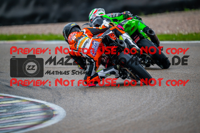 MaZZes_FotoMatrix_240505_6007705_9562 | SSP300