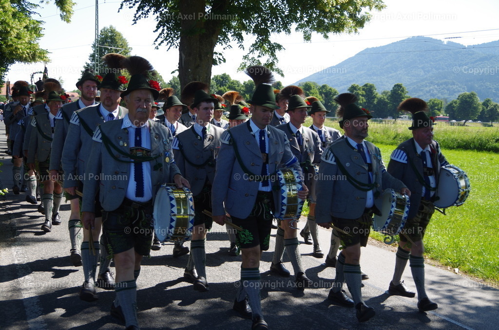IMGP5904 | fotografiert von Axel PollmannLeonhardi Wallfahrt Benediktbeuern und Murnau, Fronleichnam, Fasching, Landschaft im Loisachtal und Benediktbeuern  - Realisiert mit Pictrs.com