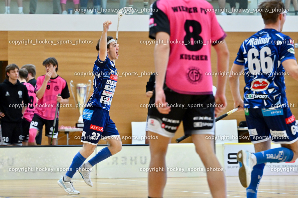 VSV Unihockey vs. Wiener Floorball Verein | Jubel #27 Lukas Floriantschitz VSV Unihockey, #66 Jakob Rainer VSV Unihockey, VSV Unihockey vs. Wiener Floorball Verein, VSV Unihockey vs. Wiener Floorball Verein am 18.05.2025 in Villach (Ballspielhalle St. Martin), Austria, (Photo by Bernd Stefan)