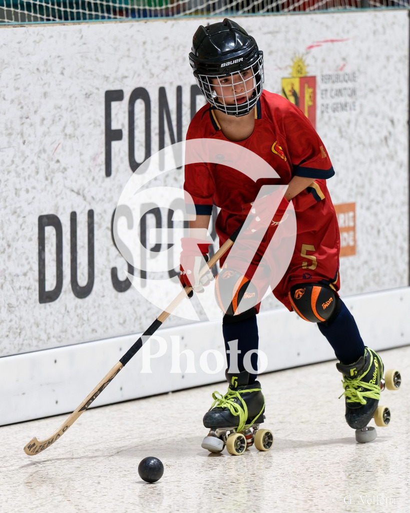 U13  - Geneve RHC v HC Munsingen W  |  during the U13  match between Geneve RHC and HC Munsingen W  at Centre sportif de la queue d'arve in Geneve, Switzerland