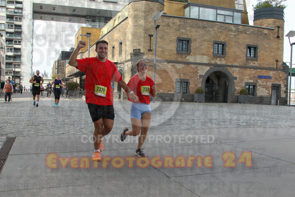 250920_1539_EV4_9385 | Sportfotografie im Rhein-Sieg Kreis, Köln, Bonn, NRW, Rheinland Pfalz, Hessen, etc. Unser Tätigkeitsfeld umfasst den Laufsport vom Volkslauf über den Marathon, Duathlon, Triathon bis zum Ultralauf wie Kölnpfad Ultra oder Schindertrail.