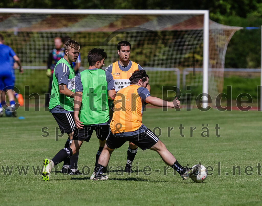 2023-09-16_002_SG_Markt_Schwaben_gegen_ASV_Glonn | Markt Schwaben, Deutschland, 16.09.2023:
Fußball, Kreisklasse 2023 / 2024, 5. Spieltag, (SG) Markt Schwaben gegen ASV Glonn, Endergebnis: 3:0

Lukas Brandt (SG Markt Schwaben, #6)

Foto: Christian Riedel / fotografie-riedel.net