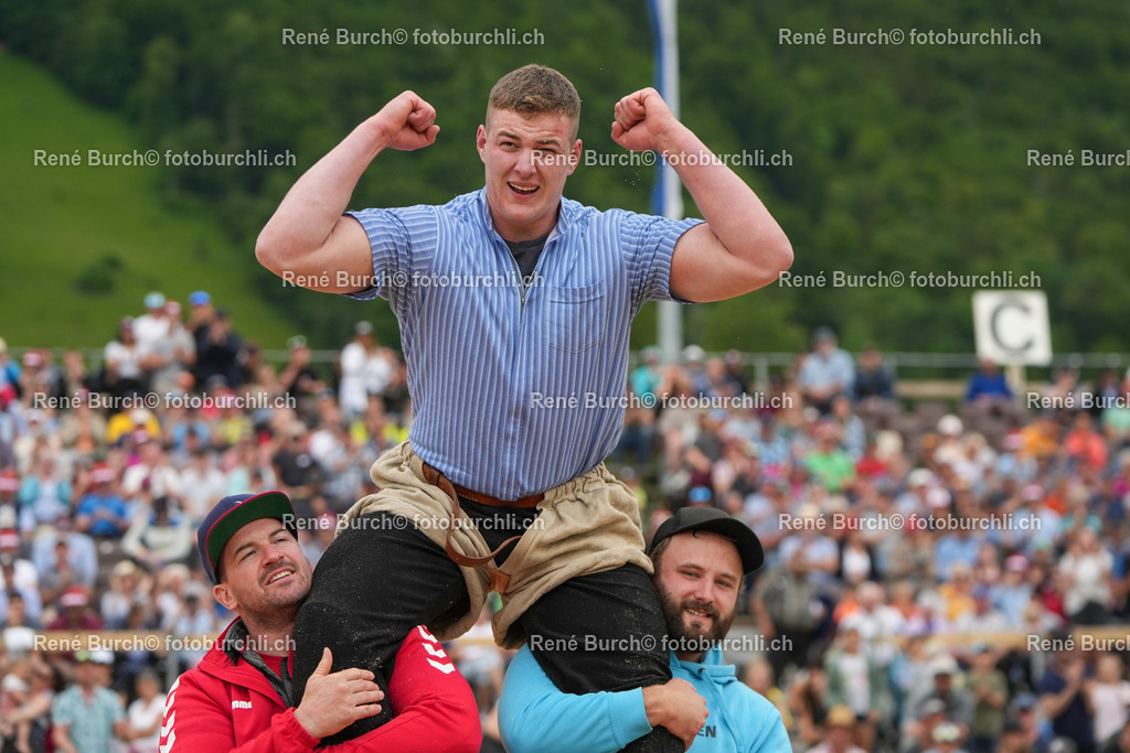 RB-03179 | René Burch leidenschaftlicher Fotograf aus Kerns in Obwalden.  Hier finden sie Sport, Landschaft und Natur Fotografie.
 - Realisiert mit Pictrs.com