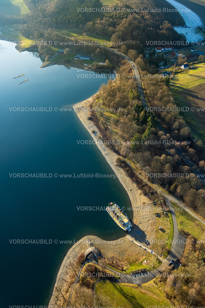 Meschede260105186 | Luftbild, Ausflugsschiff EMS Hennesee am Schiffsanleger, Hennesee Hennetalsprerre, Berghausen, Meschede, Sauerland, Nordrhein-Westfalen, Deutschland