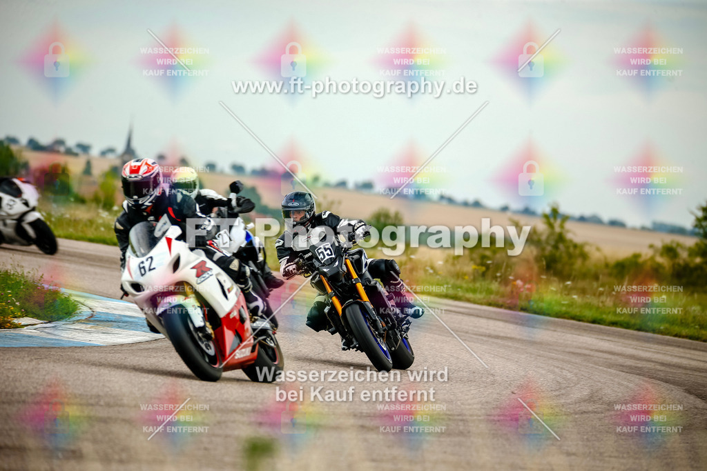 Chambley Juli-2326 | Hier findet Ihr Bilder von Touristenfahrten auf der Nürburgring Nordschleife oder von anderen Veranstaltungen die ich besucht habe. Viel Spass beim Durch Schauen 