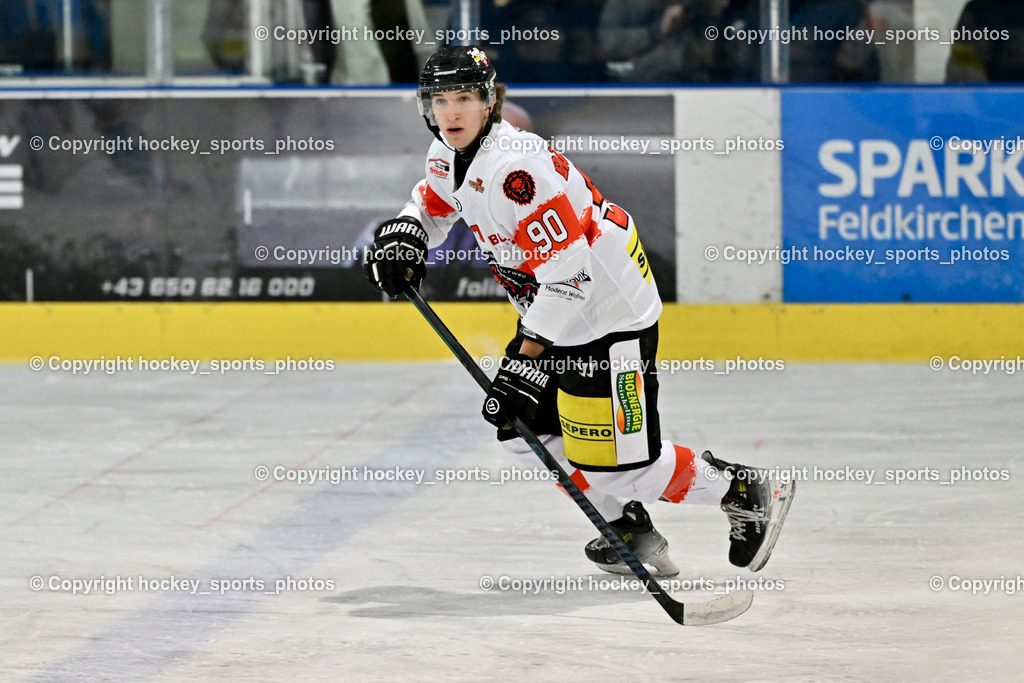 ESC SPARKASSE STEINDORF vs. EV ZELTWEG MURTAL LIONS | #90 Bärnthaler Valentin EV ZELTWEG MURTAL LIONS, ESC SPARKASSE STEINDORF vs. EV ZELTWEG MURTAL LIONS, ESC SPARKASSE STEINDORF vs. EV ZELTWEG MURTAL LIONS am 27.12.2025 in Steindorf (Ossiachersee Halle), Austria, (Photo by Bernd Stefan)