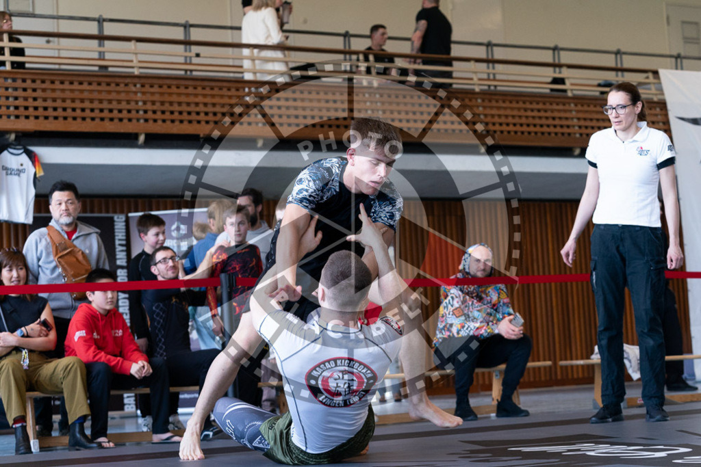 20250329PBB1013 | Fighters compete during the International Luta Livre (ILLCS) Germany IX Spring 2025 Competition spring on March 29, 2025 in Hannover, Germany.© Chiara Dazi