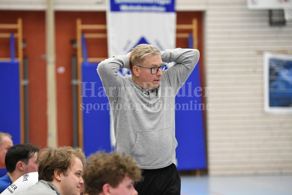 HC Deggendorf : TSV Simbach II   | Kai-Uwe  Herrlich  (Trainer HC Deggendorf) - Realisiert mit Pictrs.com