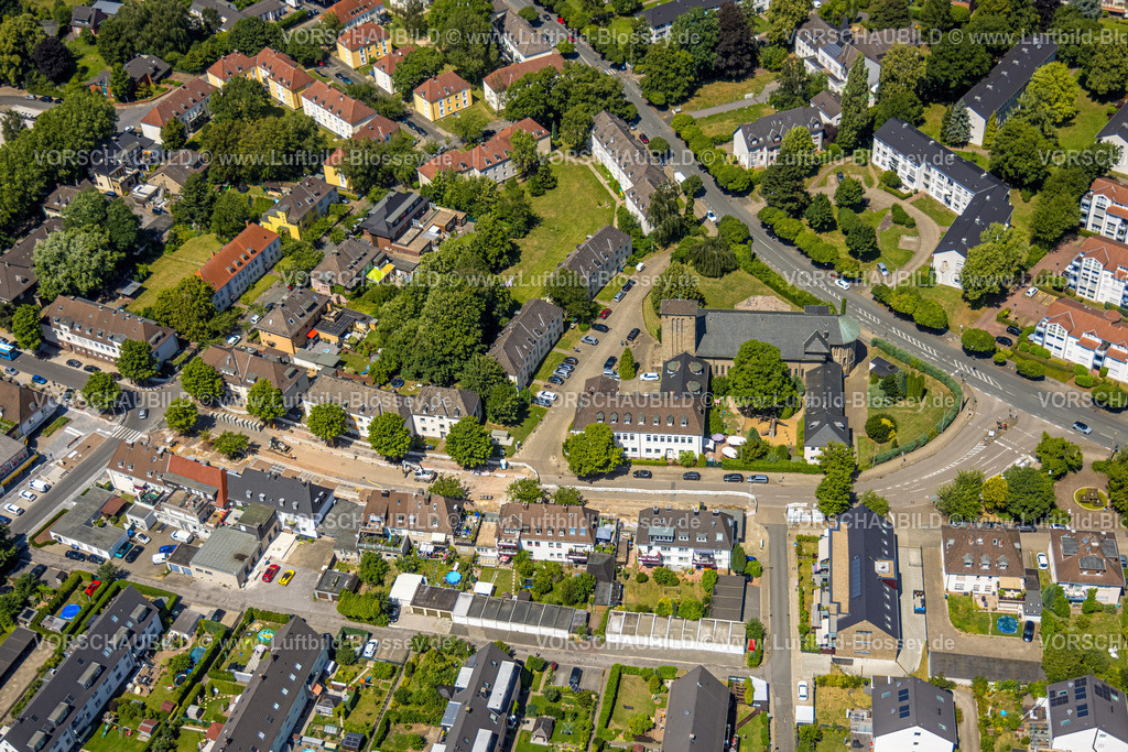 Hattingen230708314 | Luftbild, Kath. St. Joseph Kirche im Wohngebiet, Welper, Hattingen, Ruhrgebiet, Nordrhein-Westfalen, Deutschland