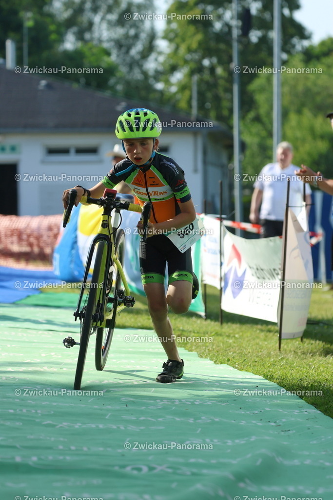 Tag 1 Rad Klein-065 | Urban. Natur. Panorama. Luftbild. 
Der Bildershop für aufregende Perspektiven!
Für Deko, Wandbild und Kalender!
Wir bringen LED-Bilder zum Leuchten!
