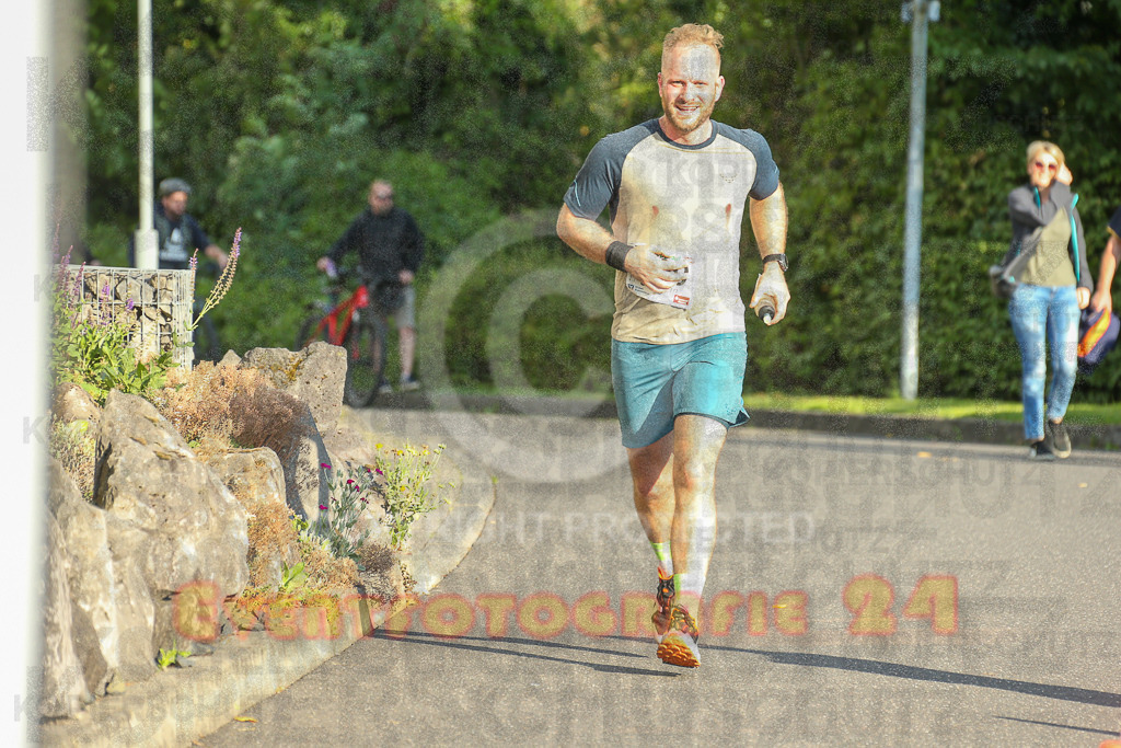 250801_1909_EX1_7197 | Sportfotografie im Rhein-Sieg Kreis, Köln, Bonn, NRW, Rheinland Pfalz, Hessen, etc. Unser Tätigkeitsfeld umfasst den Laufsport vom Volkslauf über den Marathon, Duathlon, Triathon bis zum Ultralauf wie Kölnpfad Ultra oder Schindertrail.