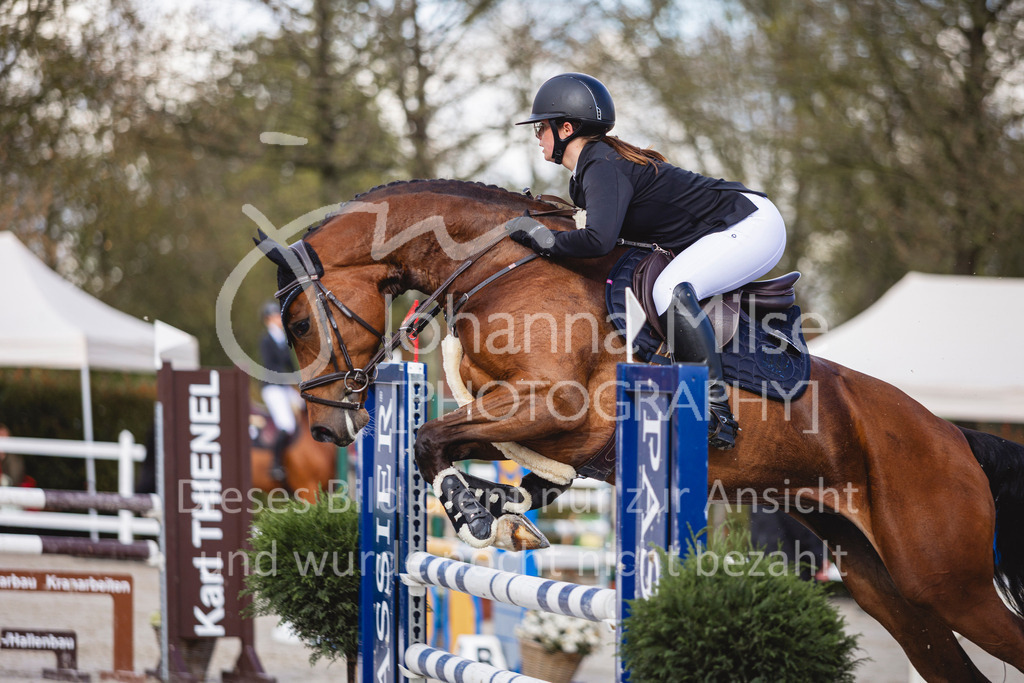 240424_Lemwerder_Stil-L-190 | Deine schönsten Turniermomente als professionelle Fotos! Entdecke hochwertige Pferdesport-Fotografie im Online-Shop. Jetzt Fotos finden & bestellen!