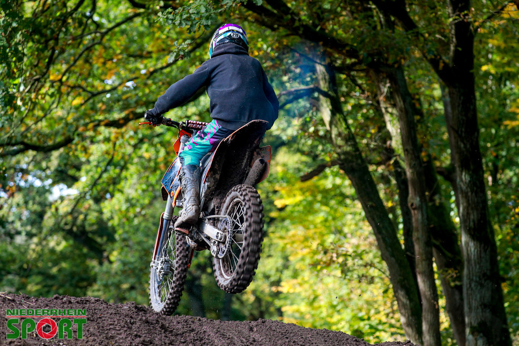 OpenTrack2024_Sonntag_Hobbyfahrer_222 | Bildergalerie von Sport-Ereignissen aber auch von weiteren spannenden Dingen - nicht nur vom Niederrhein. In Anlehnung an den bekannten Spruch von Hanns Dieter Hüsch heißt das Motto: "Niederrhein ist überall".  - Realisiert mit Pictrs.com